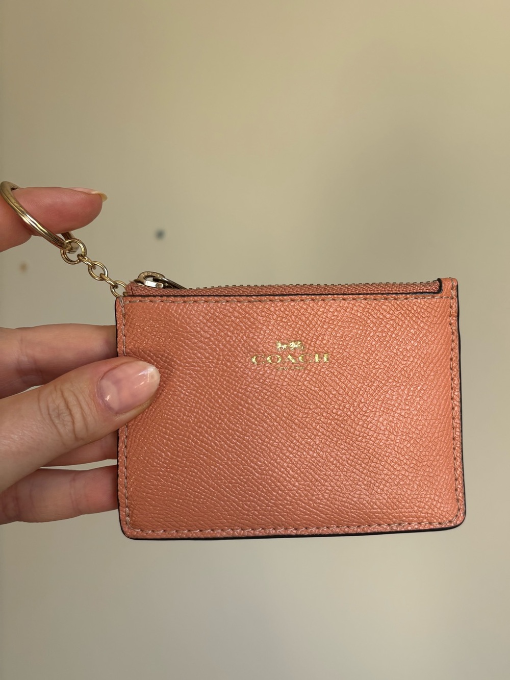 Coach mini skinny ID case peach/pink with gold hardware